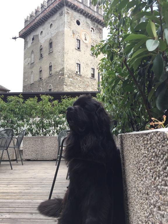De La Tour Hotel Tirano Kültér fotó